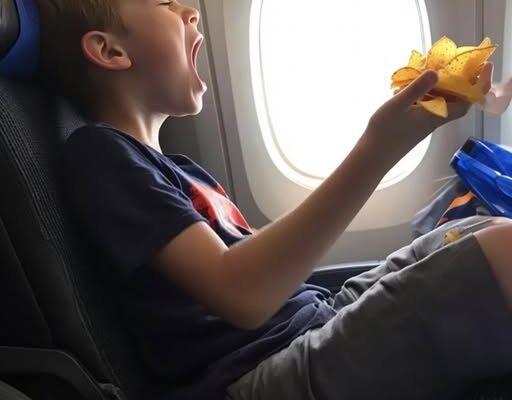 Business Class Teen Passenger Threw Chips at Me While His Dad Laughed, They Had No Idea They Would Regret It an Hour Later