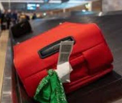 Why You Should Never Tie a Ribbon on Your Luggage, According to a Baggage Handler